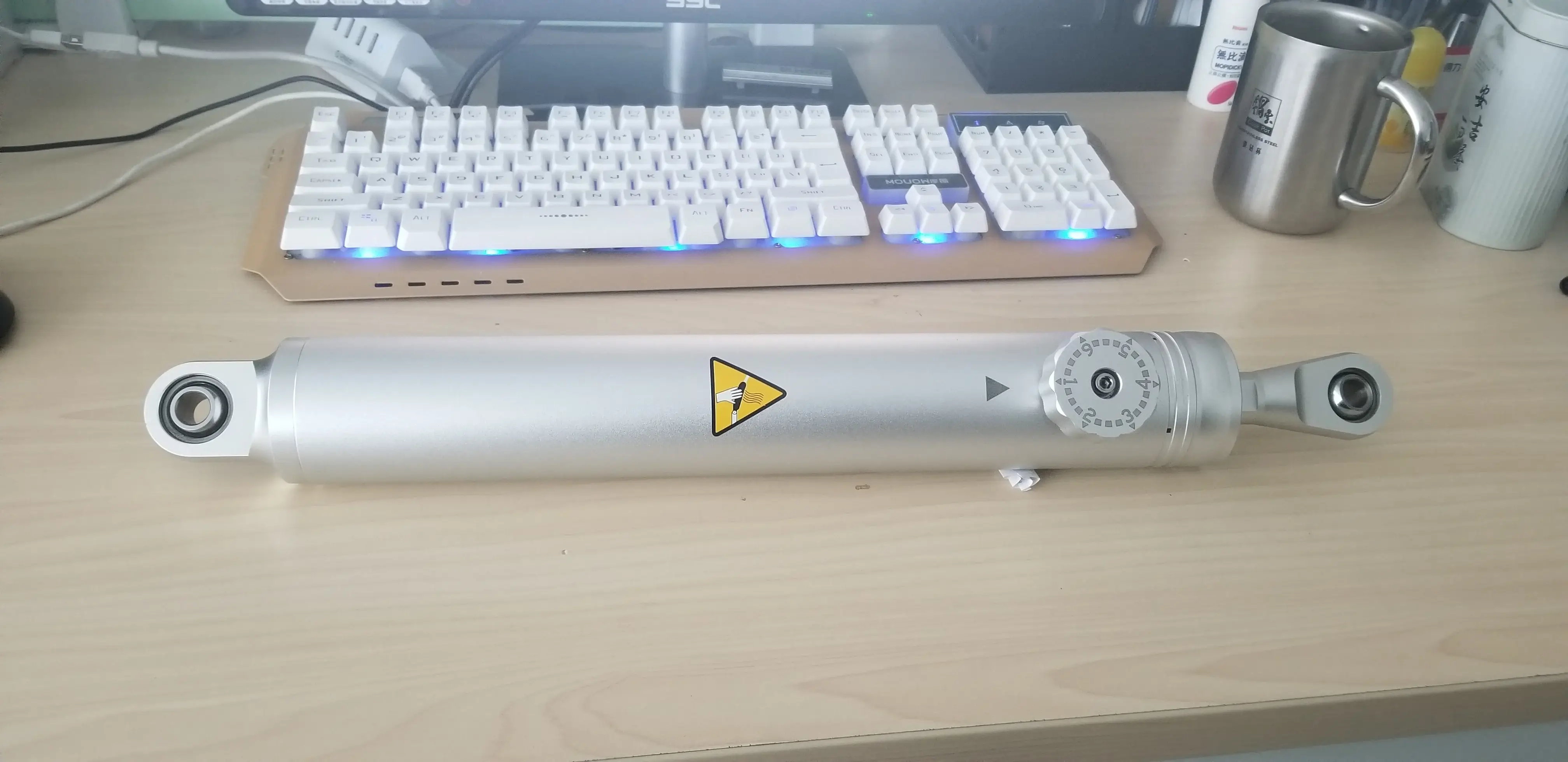 ကြံ့ခိုင်ရေးဆလင်ဒါ